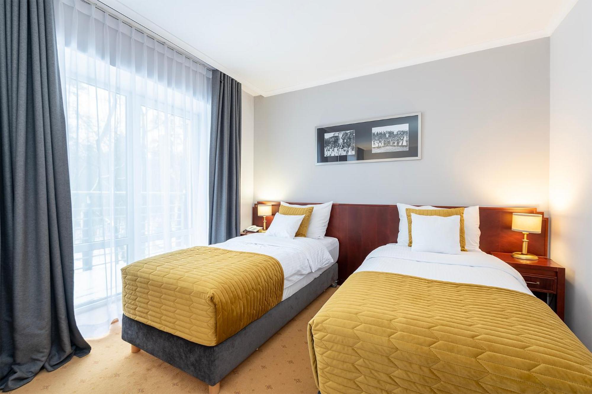 Hotel Moscicki Шпала Экстерьер фото