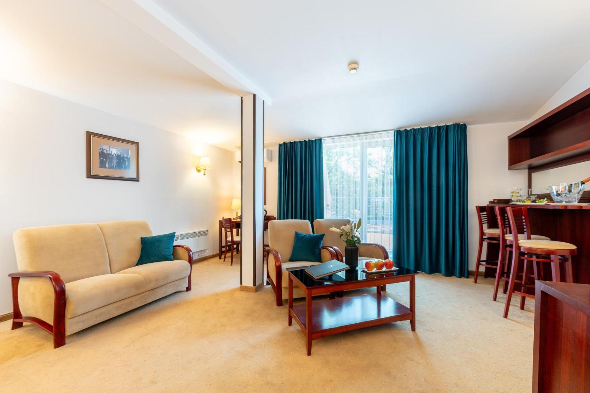 Hotel Moscicki Шпала Экстерьер фото