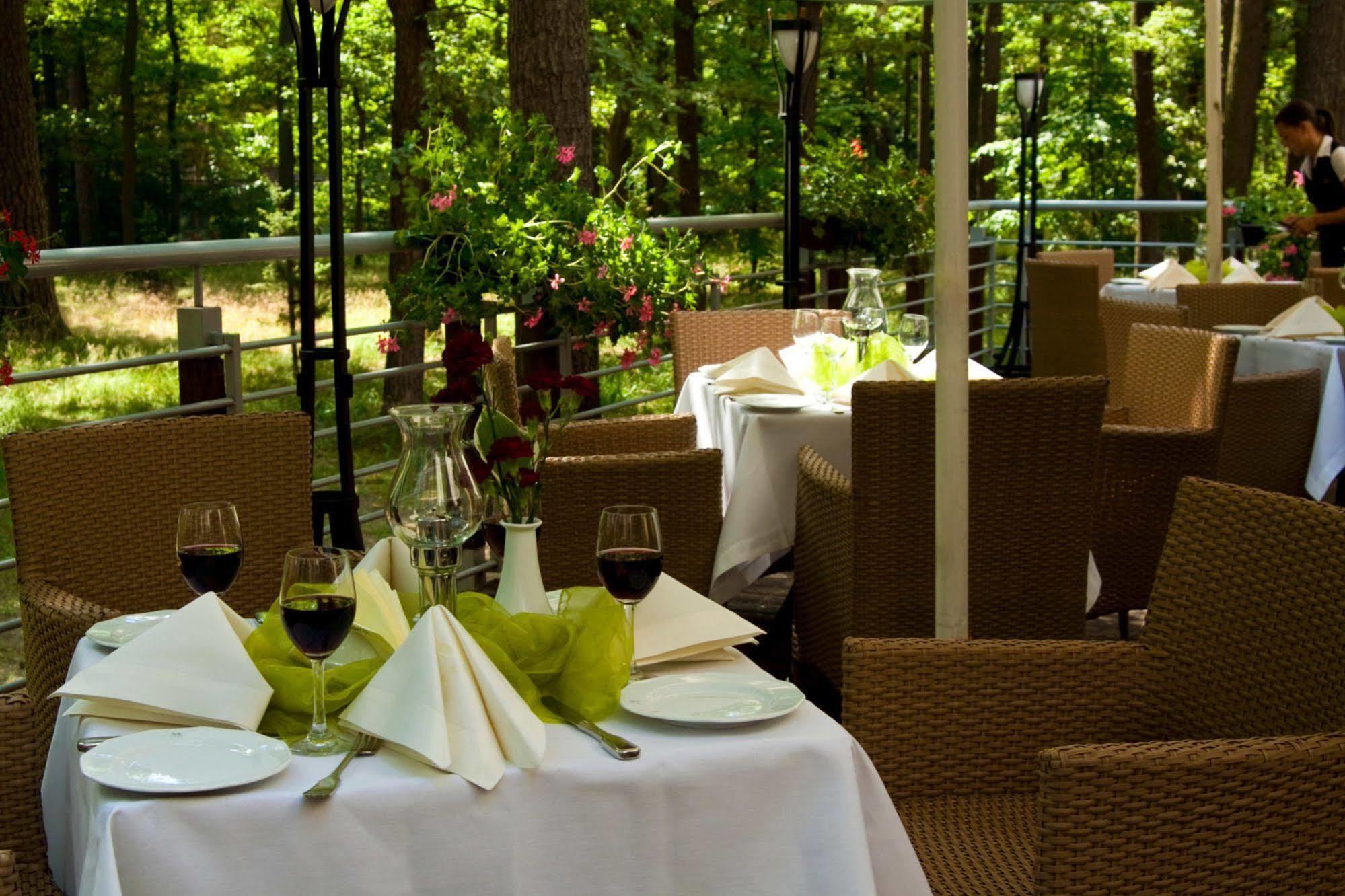 Hotel Moscicki Шпала Экстерьер фото